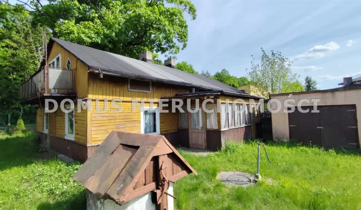 dom, 4 pokoje Różyca