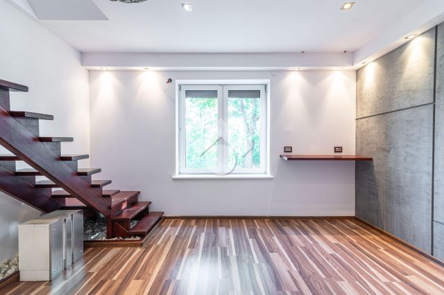 Lokal Kraków Podgórze Duchackie, ul. gen. Henryka Kamieńskiego. Zdjęcie 6