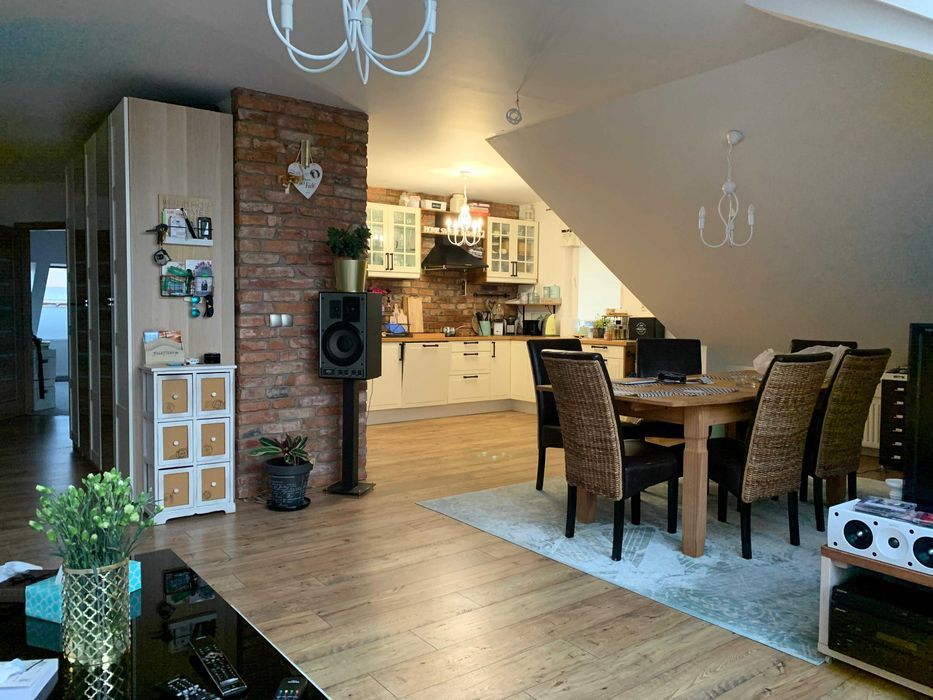 Mieszkanie 3-pokojowe Jaroty, ul. Stawigudzka. Zdjęcie 3