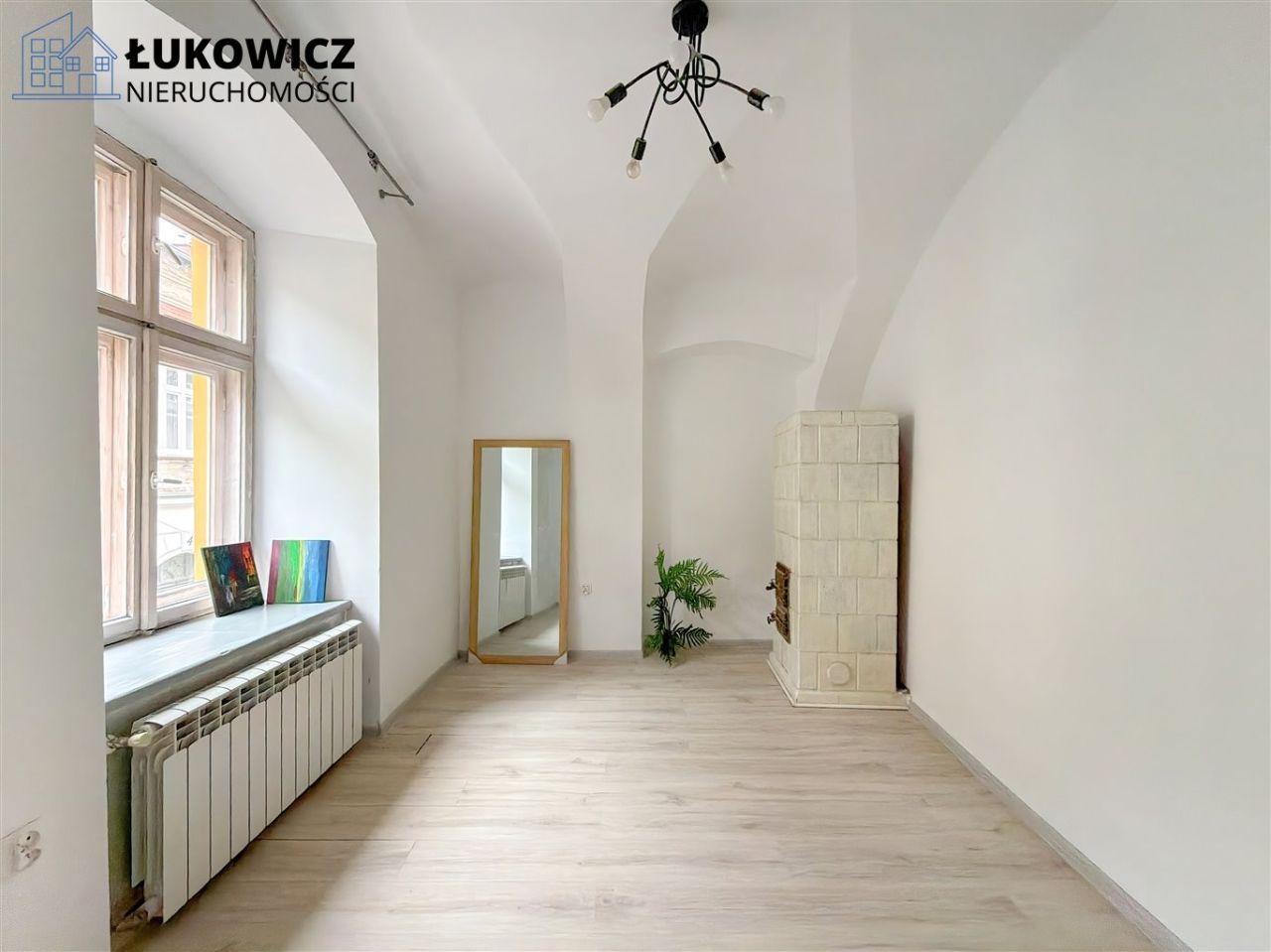 Mieszkanie 5-pokojowe Bielsko-Biała. Zdjęcie 1