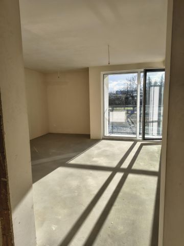 Mieszkanie 5-pokojowe Skawina Stare Miasto, ul. Tyniecka. Zdjęcie 2