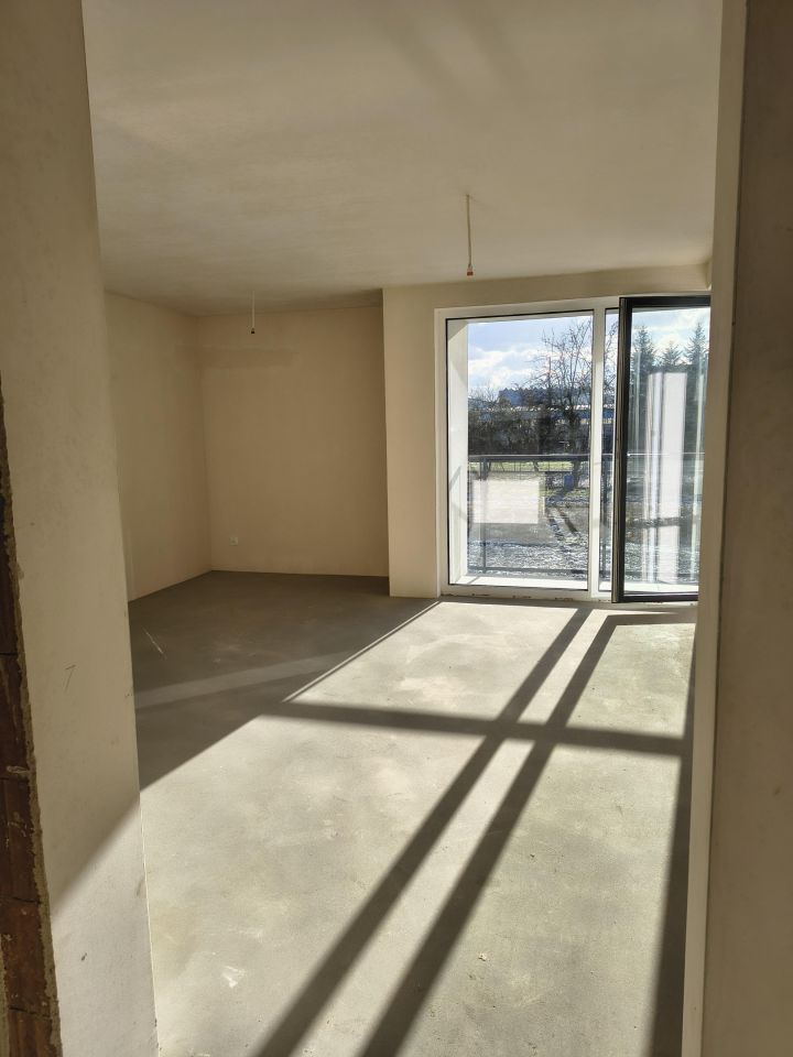 Mieszkanie 5-pokojowe Skawina Stare Miasto, ul. Tyniecka. Zdjęcie 2