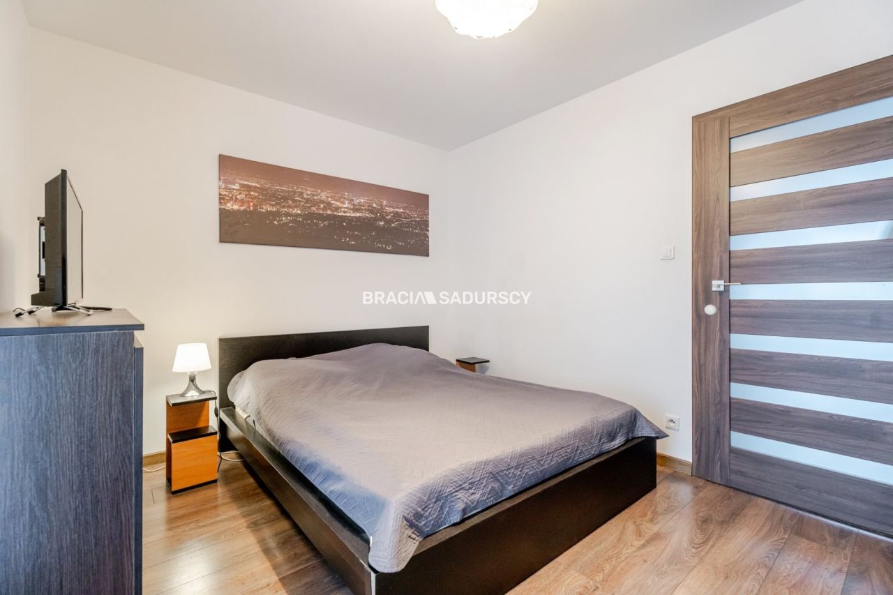 Mieszkanie 2-pokojowe Kraków Swoszowice, ul. Macieja Dębskiego. Zdjęcie 3