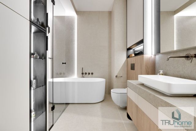 Mieszkanie 4-pokojowe Katowice Śródmieście, ul. Henryka Mikołaja Góreckiego. Zdjęcie 15