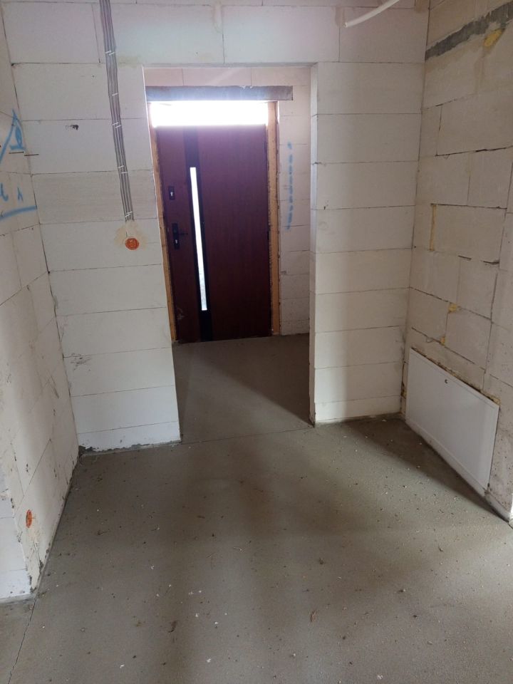 dom wolnostojący, 4 pokoje Dolno. Zdjęcie 14