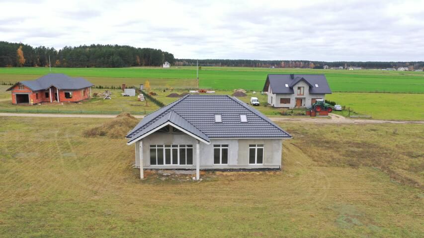 dom wolnostojący, 5 pokoi Czerwone. Zdjęcie 4