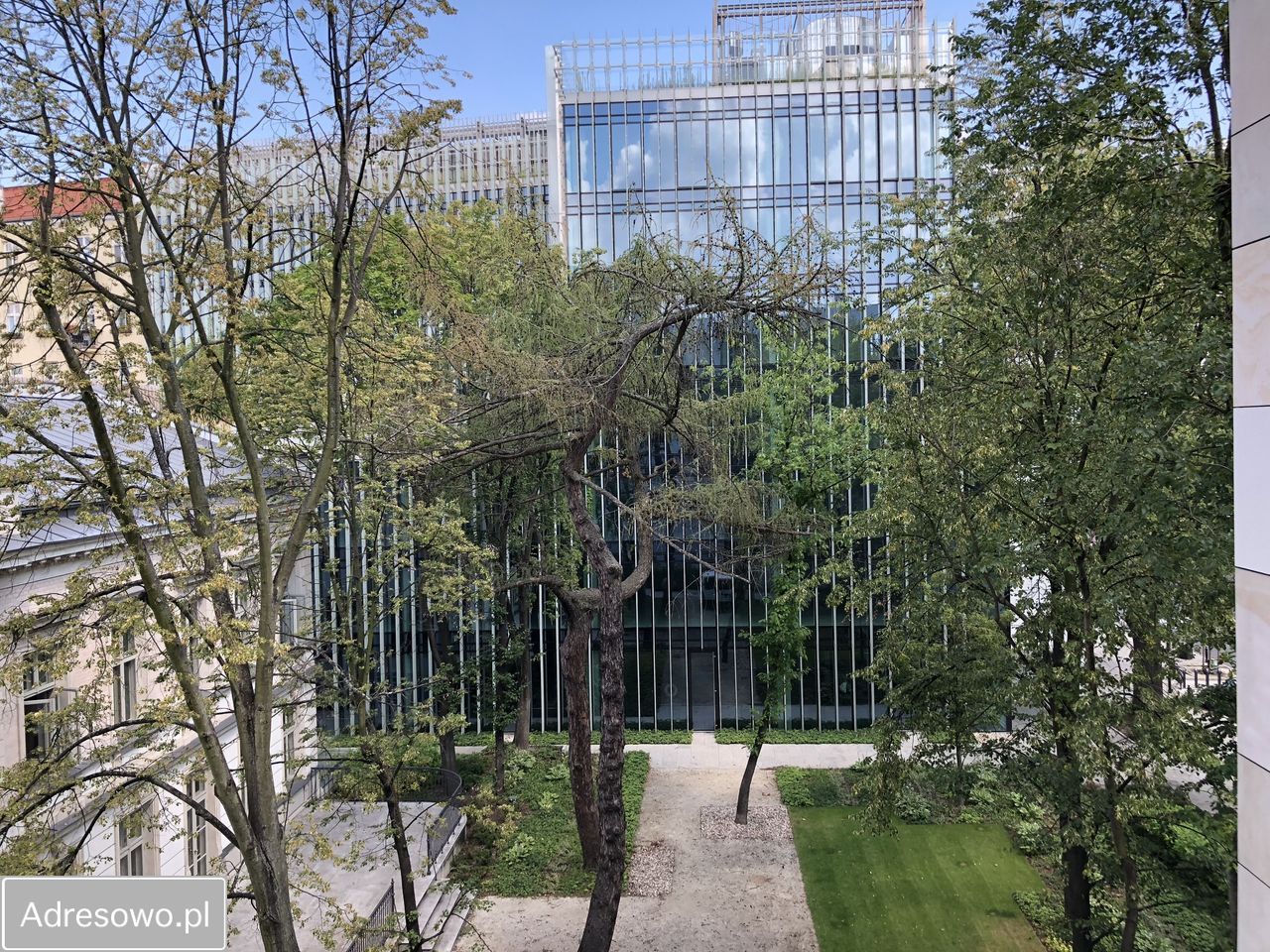 Mieszkanie 3-pokojowe Warszawa Śródmieście, al. Jana Chrystiana Szucha. Zdjęcie 3