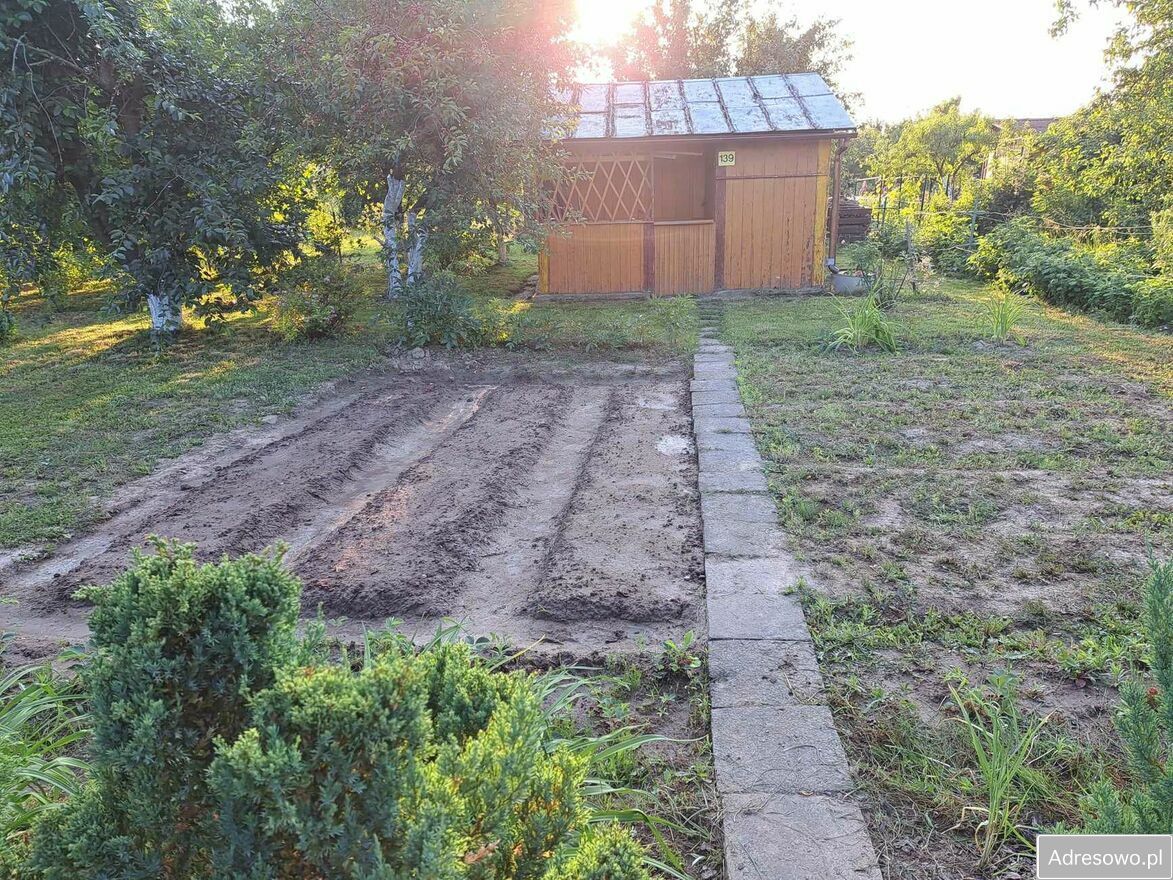 Działka rod Dąbrowica