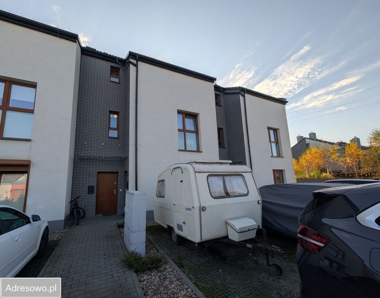 Mieszkanie 5-pokojowe Wrocław Lipa Piotrowska, ul. Waniliowa