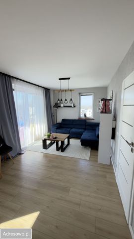 Mieszkanie 3-pokojowe Katowice Kostuchna, ul. Bażantów. Zdjęcie 1