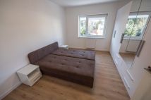 Mieszkanie 4-pokojowe Wrocław Zakrzów, ul. Konrada Wallenroda. Zdjęcie 3