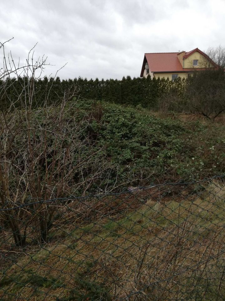 Zemljište, 850 m²