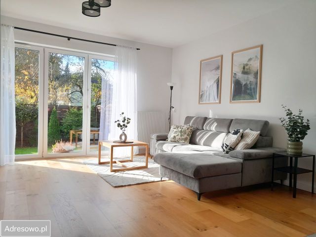 dom szeregowy, 4 pokoje Kobyłka, ul. Ludwika Solskiego. Zdjęcie 1