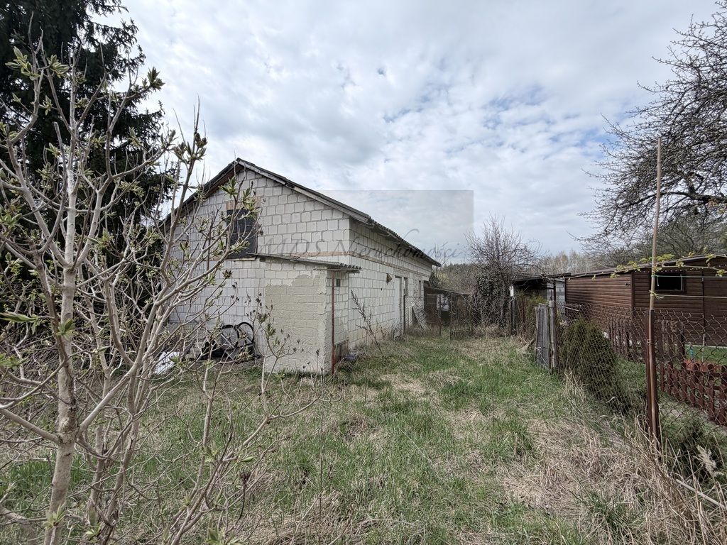 dom wolnostojący, 2 pokoje Lasek. Zdjęcie 3