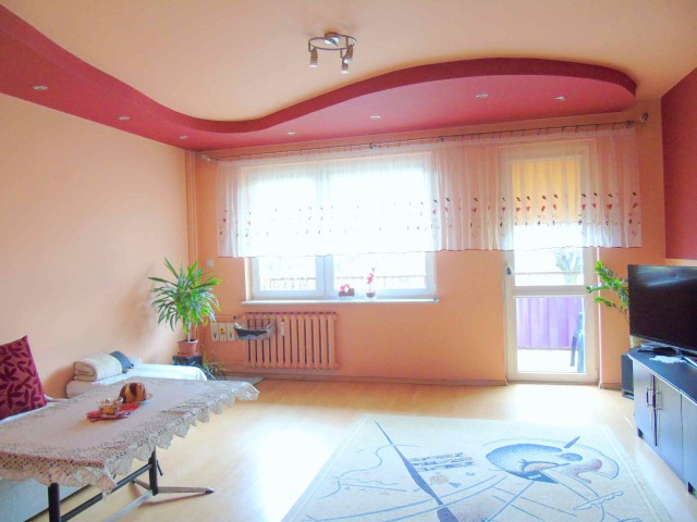 Mieszkanie 3-pokojowe Łask, ul. Stefana Batorego. Zdjęcie 1