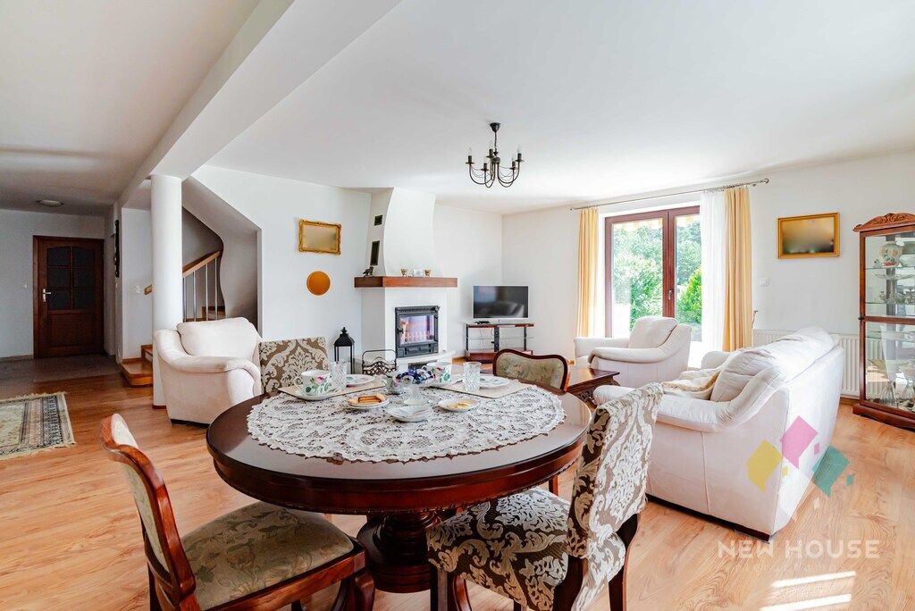 dom wolnostojący, 6 pokoi Cierzpięty. Zdjęcie 3