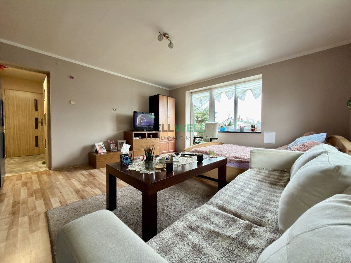 dom wolnostojący, 5 pokoi Łaznowska Wola, ul. Rokicińska. Zdjęcie 2