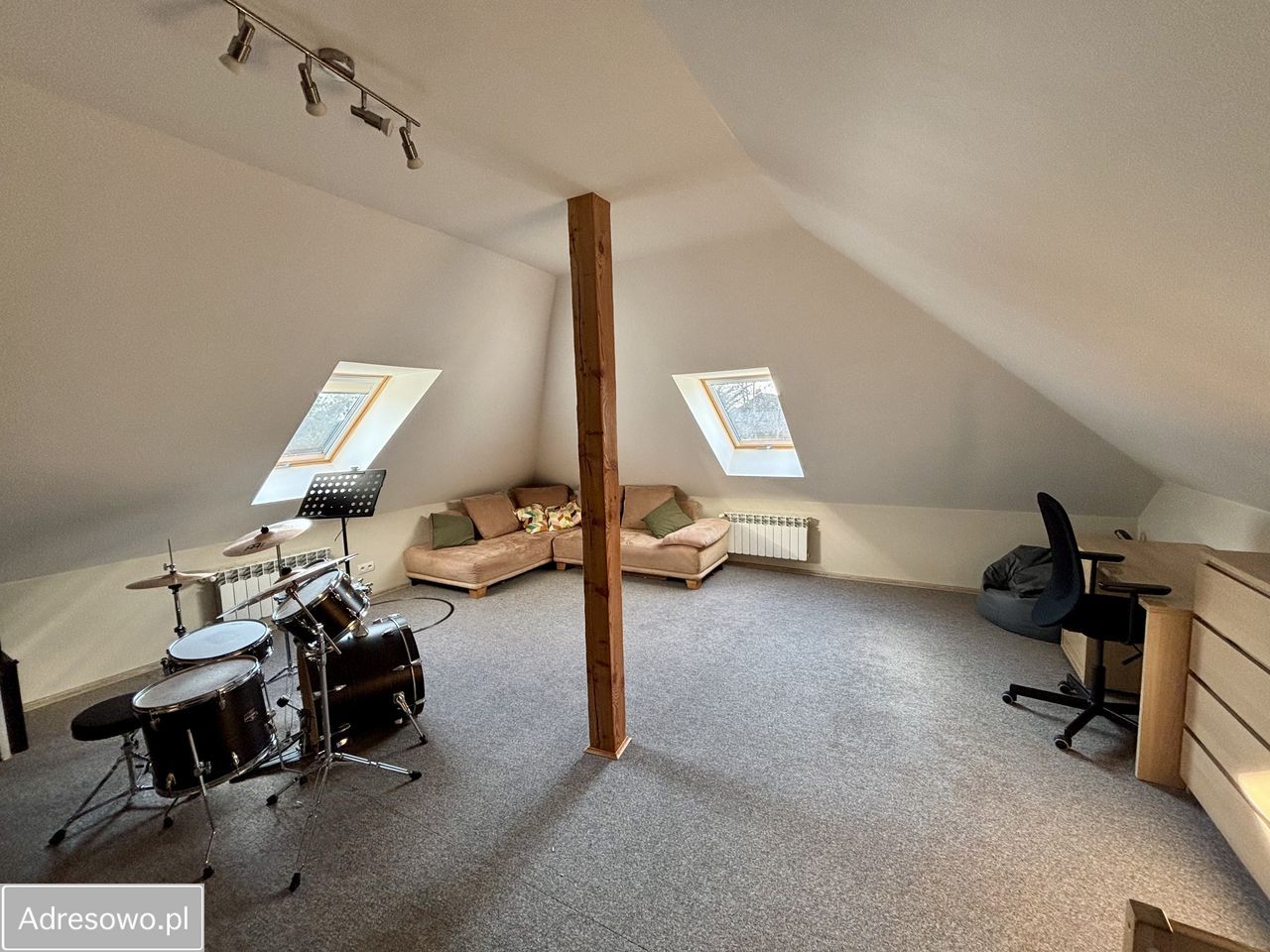 dom wolnostojący, 6 pokoi Bystre osada. Zdjęcie 13