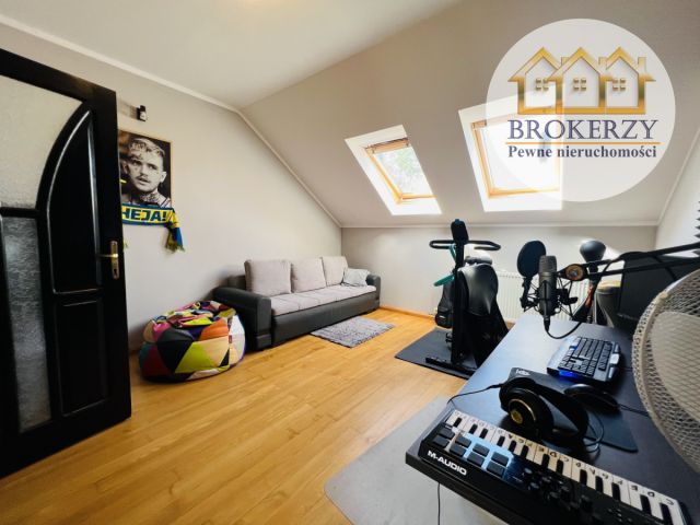 dom wolnostojący, 8 pokoi Bonin. Zdjęcie 10