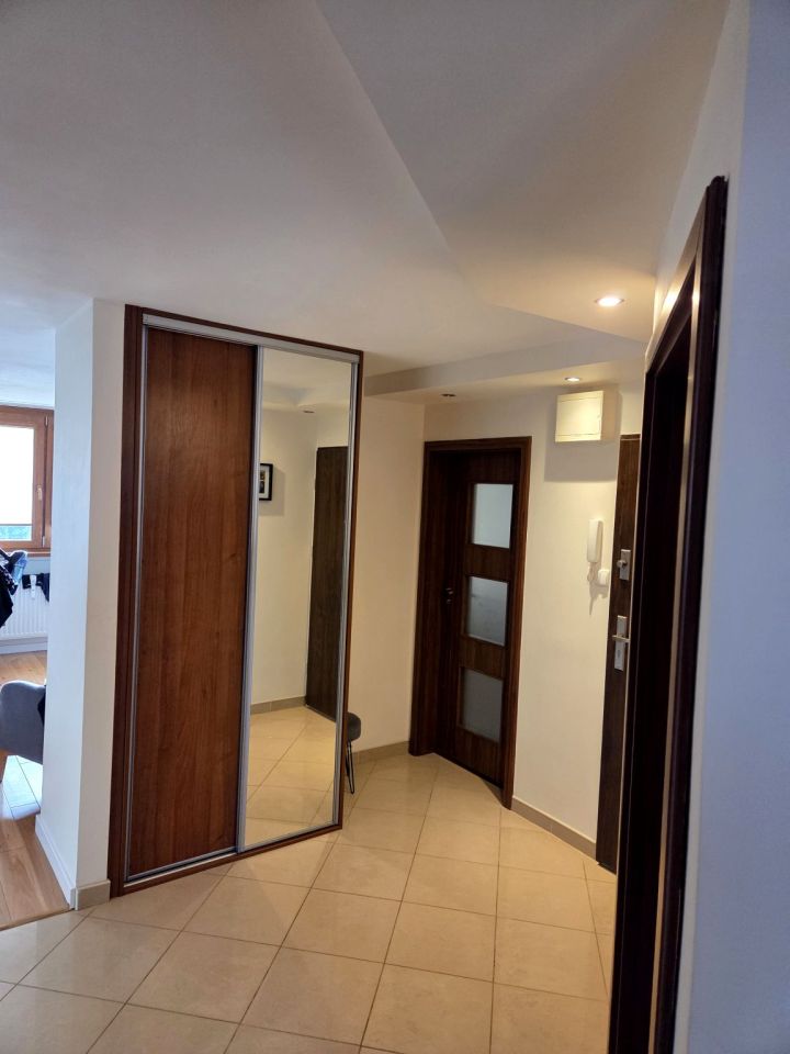 Mieszkanie 3-pokojowe Legnica, ul. Księżycowa. Zdjęcie 3