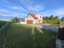 dom wolnostojący, 5 pokoi Milejowice