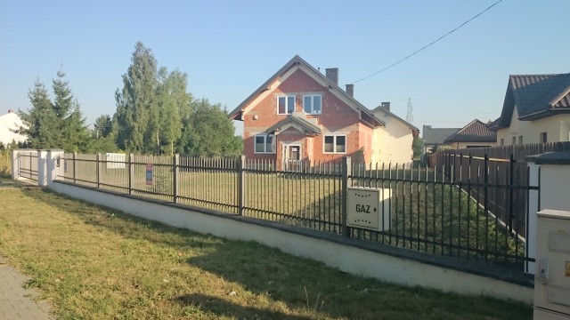 dom wolnostojący, 8 pokoi Skarżysko-Kamienna Posadaj, ul. 3 Maja. Zdjęcie 1