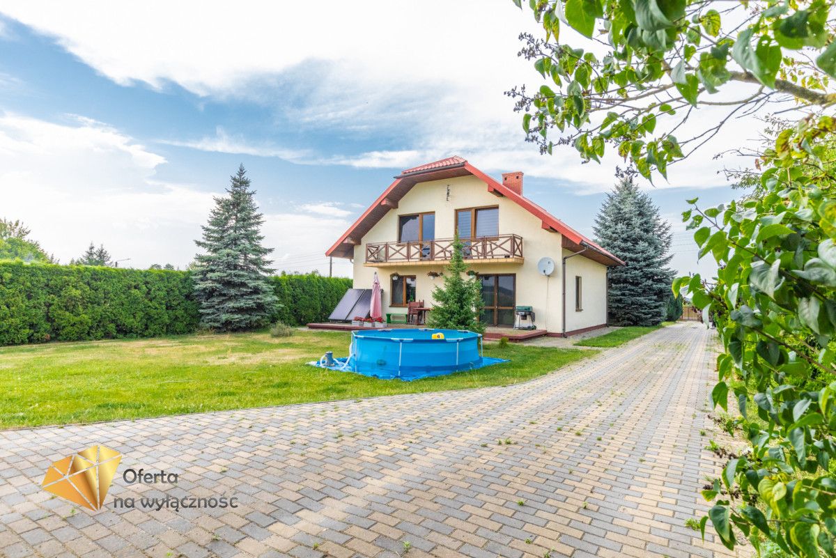 dom wolnostojący, 5 pokoi Kozłówka