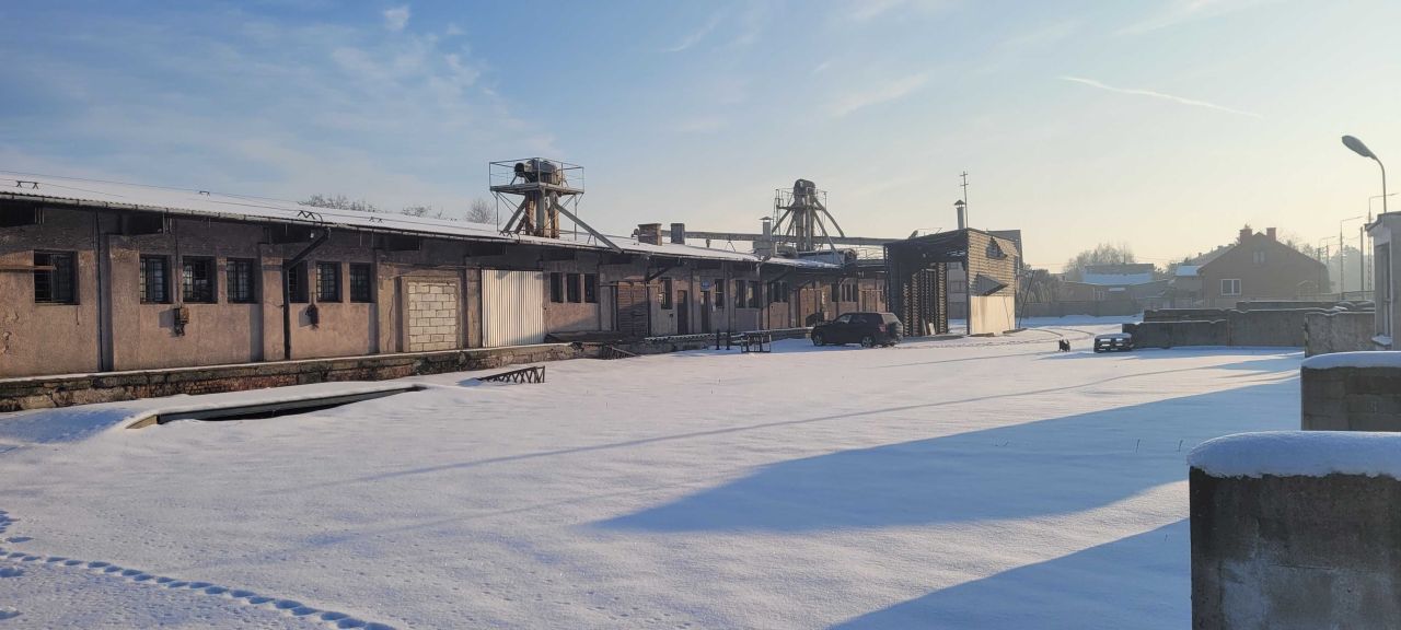 Hala/magazyn Bieżuń. Zdjęcie 4