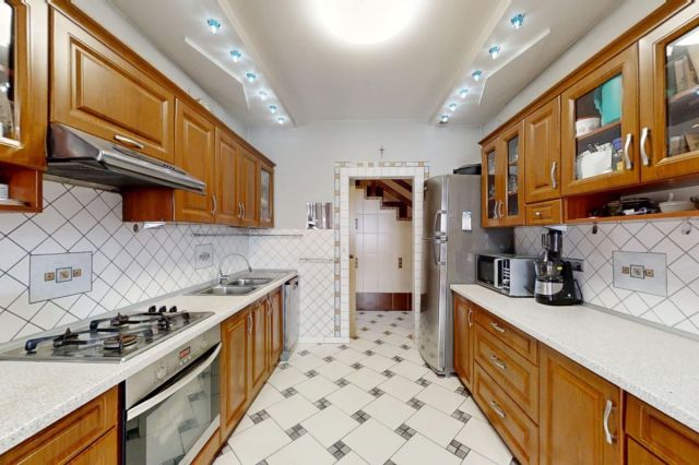 dom wolnostojący, 5 pokoi Zgierz, ul. Adolfa Dygasińskiego. Zdjęcie 3