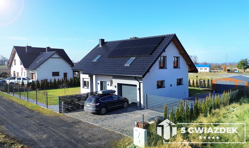 dom wolnostojący, 5 pokoi Szczecinek. Zdjęcie 2