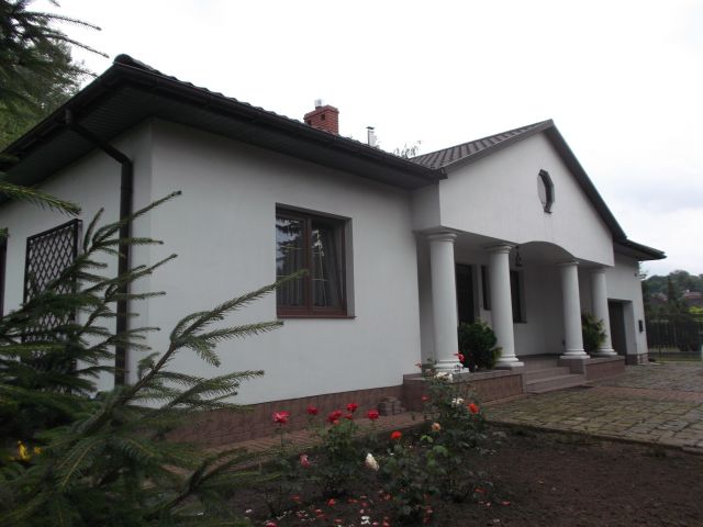 dom wolnostojący, 5 pokoi Sandomierz Stare Miasto, ul. Zawichojska. Zdjęcie 1