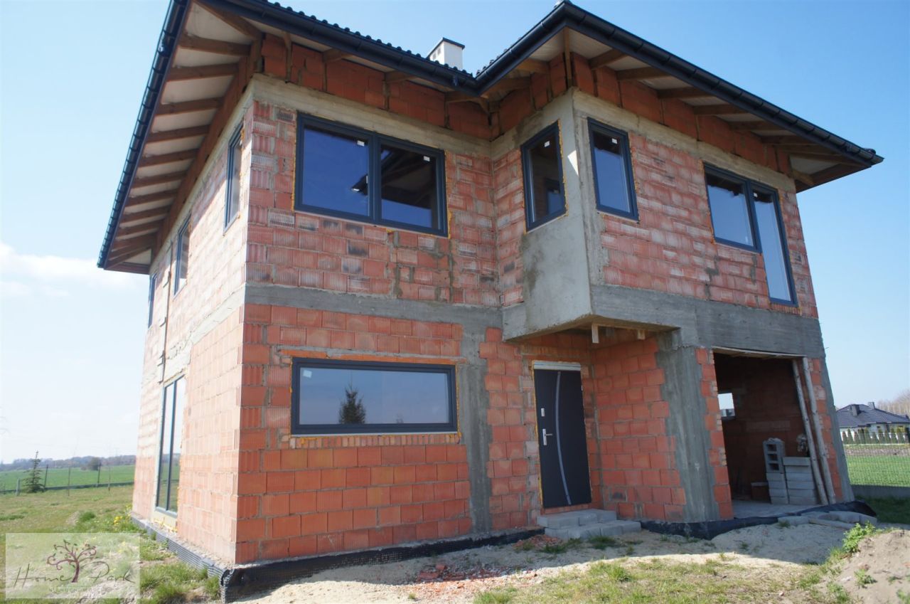 dom wolnostojący, 6 pokoi Piątkowisko