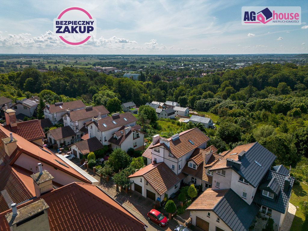 dom szeregowy, 8 pokoi Gdańsk Orunia, ul. Jana Czirenberga. Zdjęcie 2