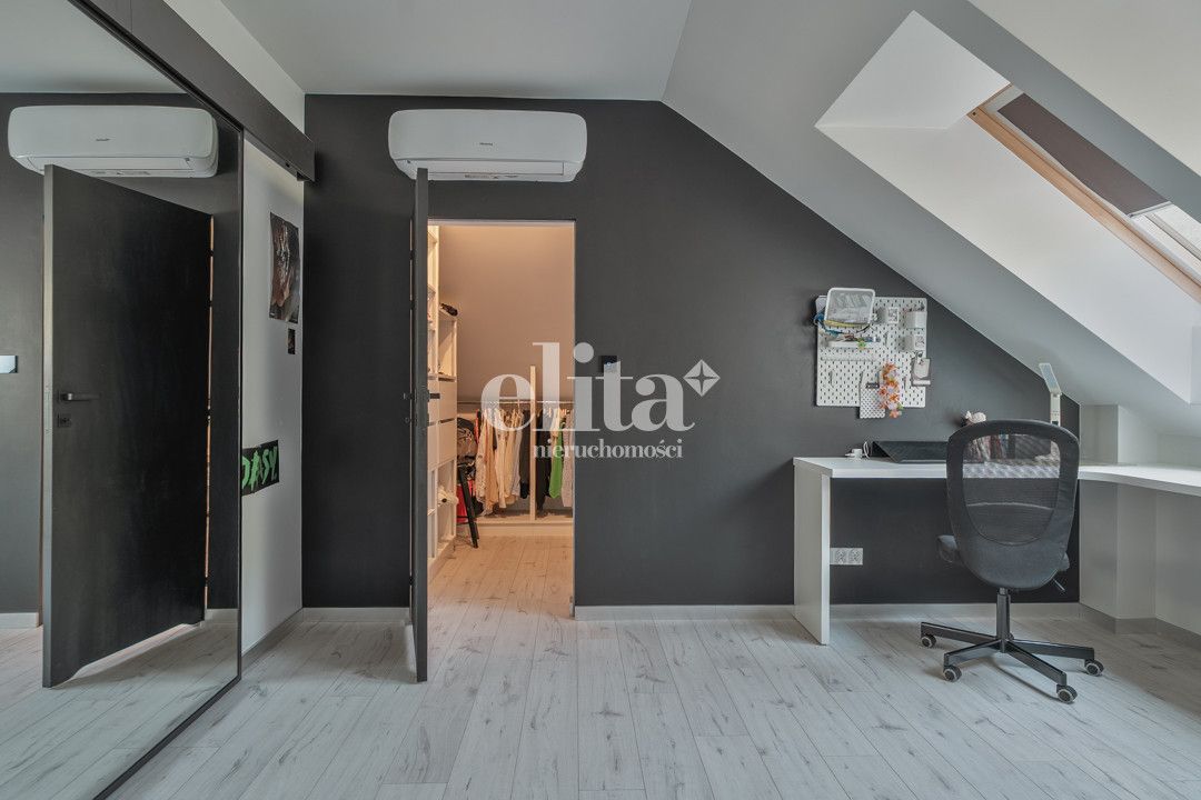 dom wolnostojący, 8 pokoi Chwaszczyno, ul. Dobrzewińska. Zdjęcie 18