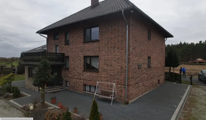 dom wolnostojący, 6 pokoi Borki Wielkie, ul. Kierocie