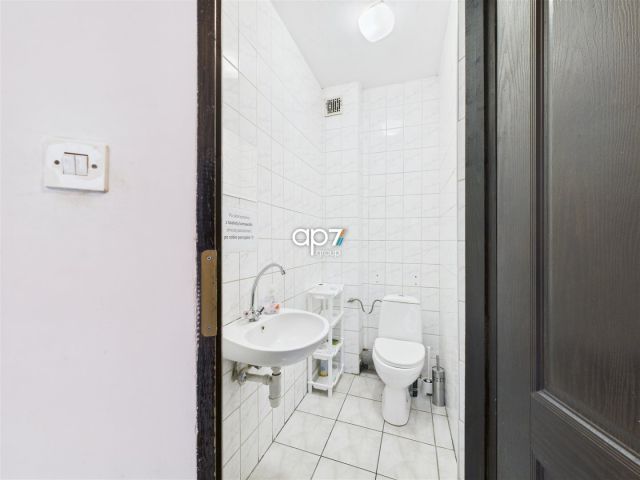 Lokal Kraków Krowodrza. Zdjęcie 4