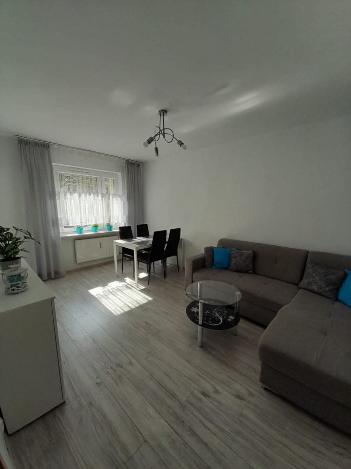 Mieszkanie 2-pokojowe Ruda Śląska Wirek, ul. Osiedlowa. Zdjęcie 2