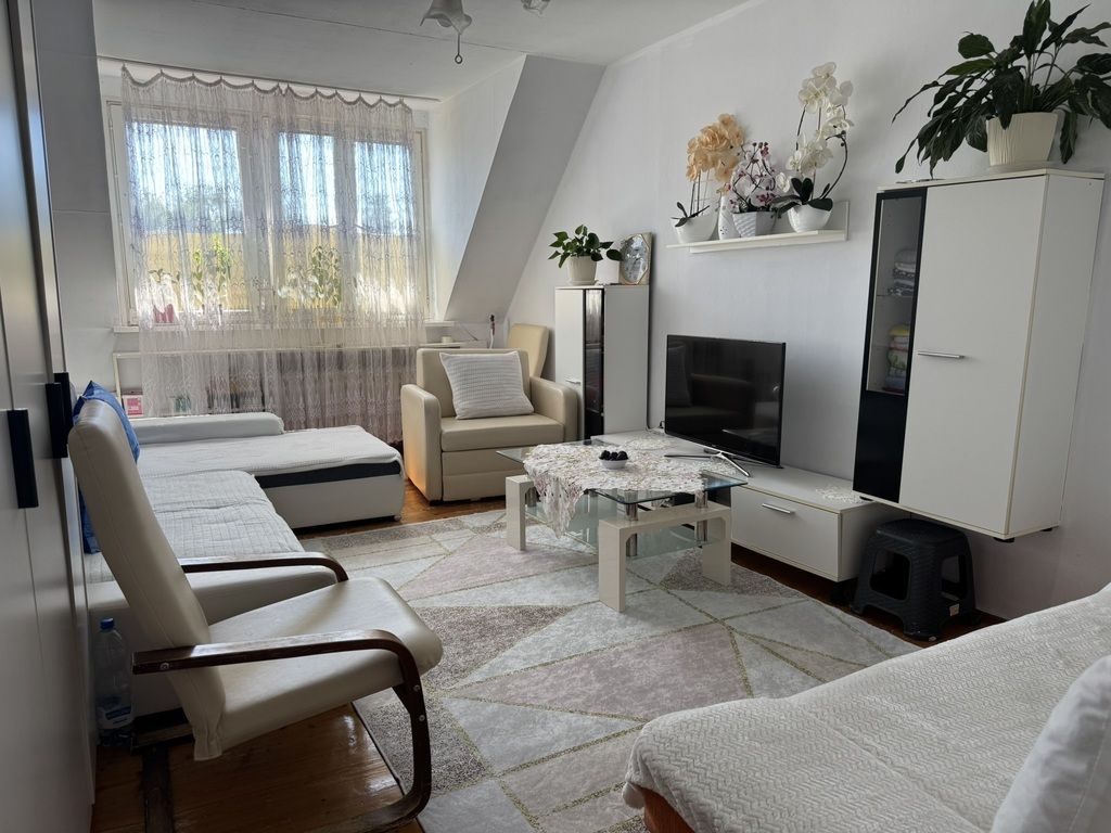 Kudowa-Zdrój, ul. Cypriana Kamila Norwida Mieszkanie - 3 pokoje - 62 m² - 3 piętro
