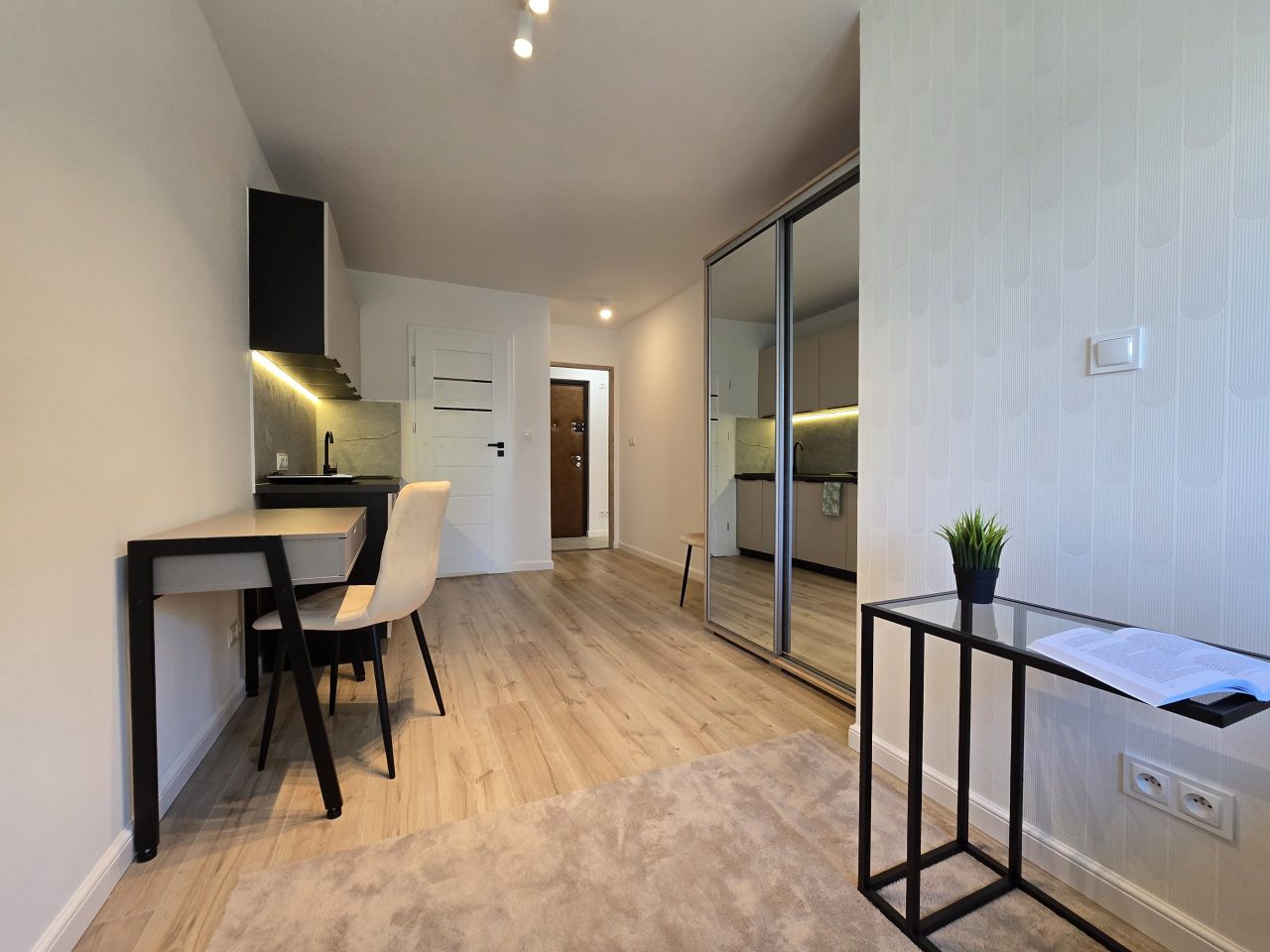 Mieszkanie 2-pokojowe Warszawa Bielany, ul. Tadeusza Gajcego. Zdjęcie 13