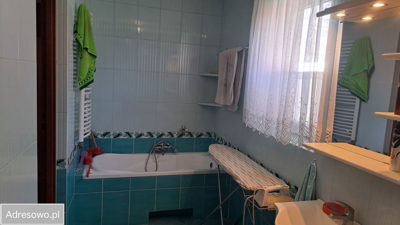 dom wolnostojący, 4 pokoje Regimin, ul. Władysława Oleksiaka. Zdjęcie 8