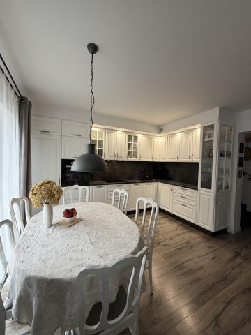 Plewiska, ul. Fabianowska Mieszkanie - 3 pokoje - 82 m² - 1 piętro