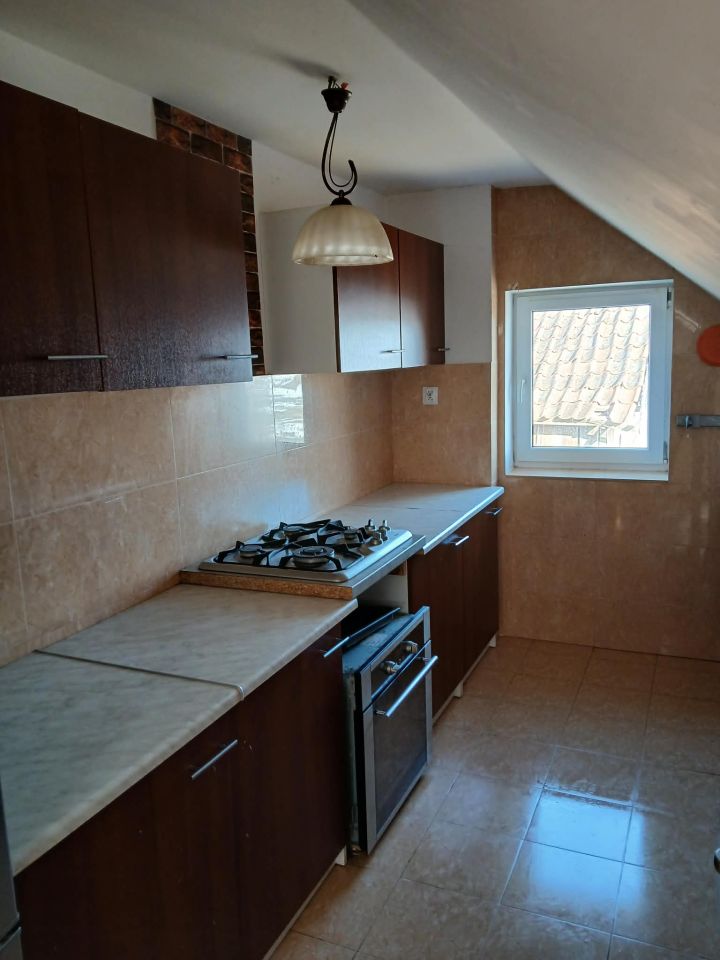 Mieszkanie 5-pokojowe Kabiny. Zdjęcie 8