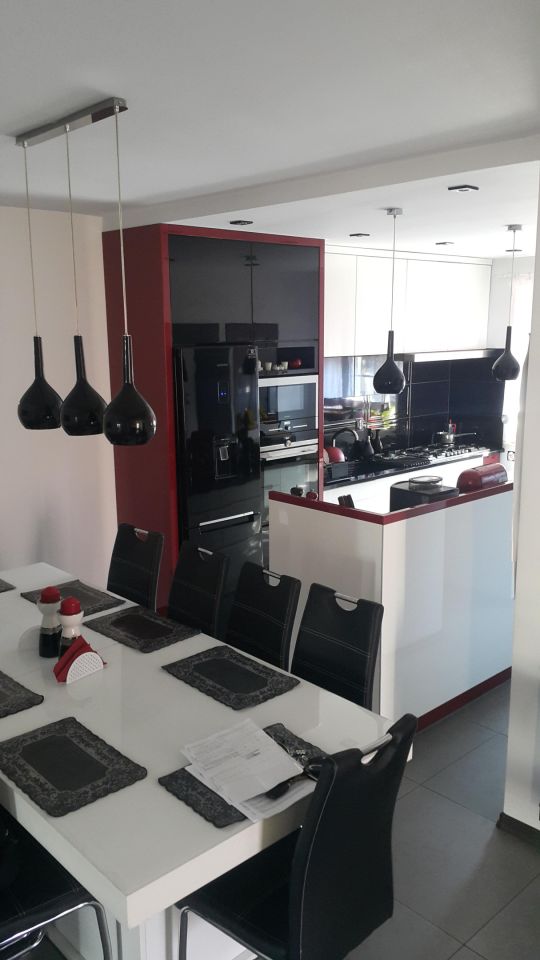 bliźniak, 5 pokoi Starachowice Wanacja, Miodowa. Zdjęcie 7