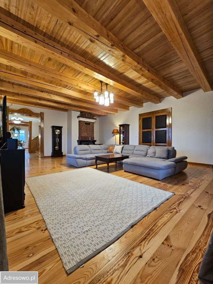 dworek, 6 pokoi Modliny. Zdjęcie 11