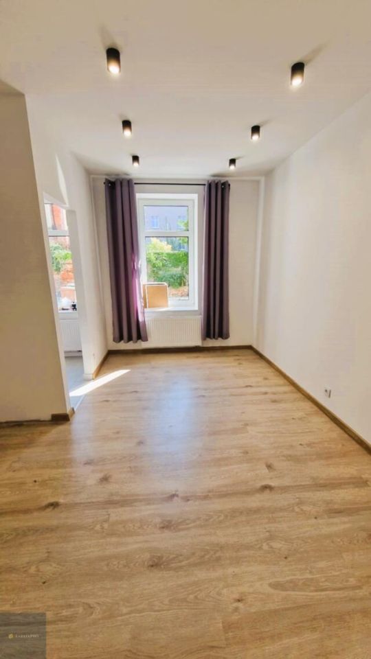 Mieszkanie 3-pokojowe Bytom Śródmieście, ul. Jana Smolenia. Zdjęcie 3