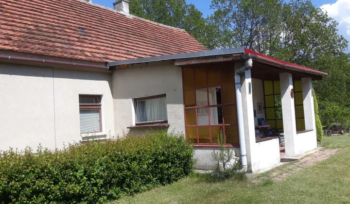 dom wolnostojący Łazisko Brzezina