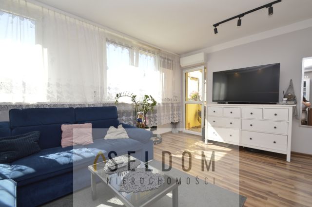 Mieszkanie 3-pokojowe Legnica, ul. Księżycowa. Zdjęcie 1