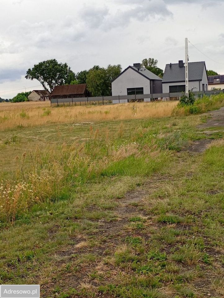 Działka budowlana Podkampinos. Zdjęcie 1