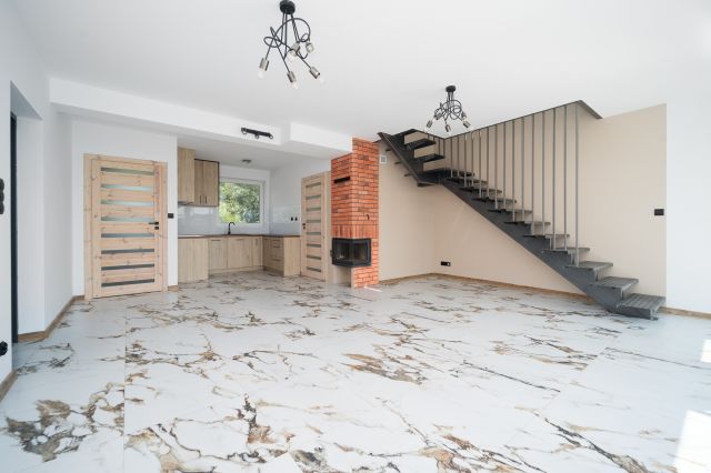 dom wolnostojący, 3 pokoje Pilchy. Zdjęcie 9