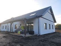 bliźniak, 4 pokoje Mrowiska. Zdjęcie 2